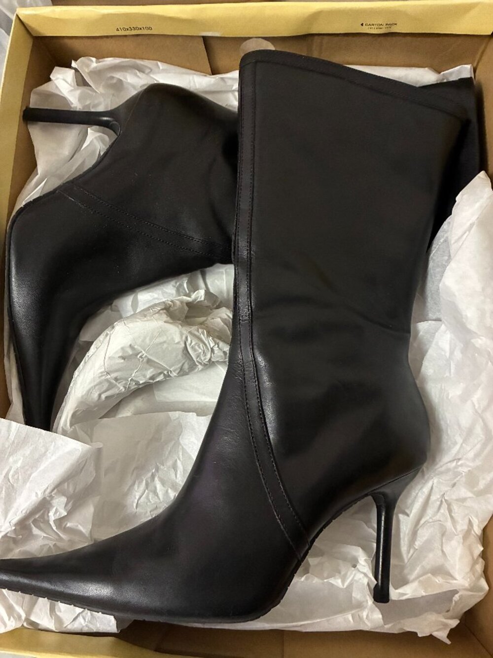 NIB! DIBA Black Leather Mid-Calf Pointed Toe Side Zip High Heel Ankle Boots 8.5M